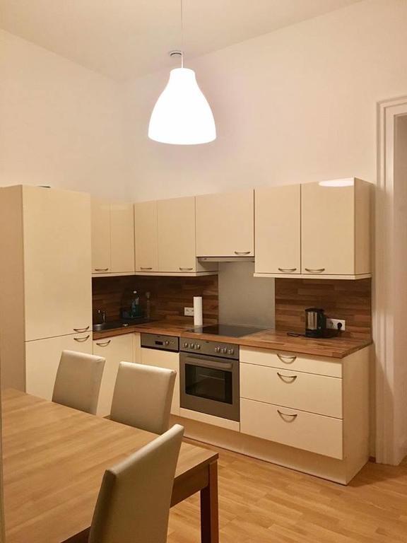 Apartment In Stephansplatz เวียนนา ภายนอก รูปภาพ